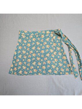 American Eagle Small Wrap Mini Skirt Floral Green Lightweight